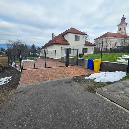 Dom Pod Lipou Liptovský Mikuláš